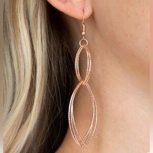 Rose Gold Earrings. NWT